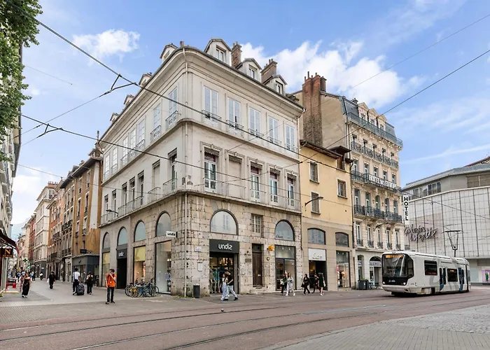 Apartment Escapade Confort Et Moderne T3 En Hypercentre